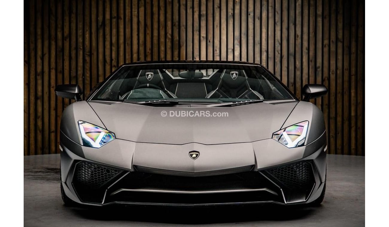 Lamborghini Aventador 6.5 V12 LP 750-4 Superveloce Roadster RIGHT HAND DRIVE