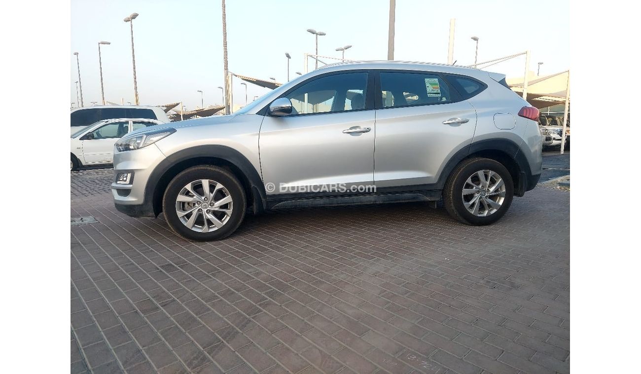 Hyundai Tucson 2.4L PETROL AUTOMATIC TRANSMISSION