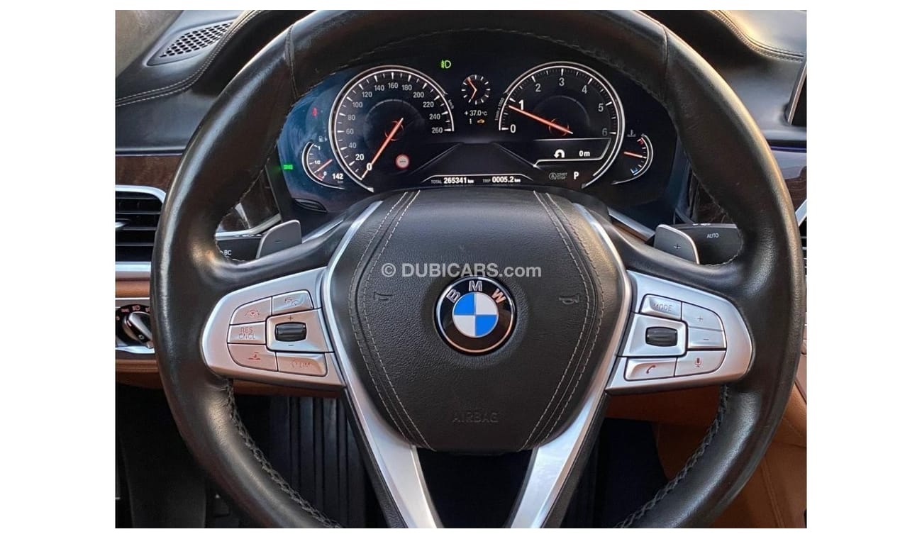 BMW 740Li Exlusive Luxury FULL OPTION - GCC SPECS