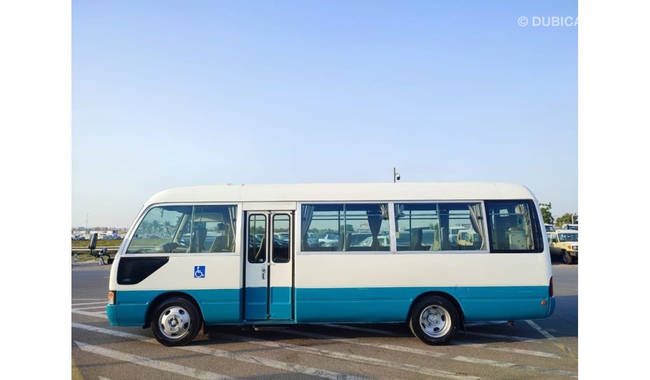 Toyota Coaster HZB50-0110781  || TOYOTA	COASTER (BUS)	2001	cc4200	RHD	AUTO	|| Export only ||