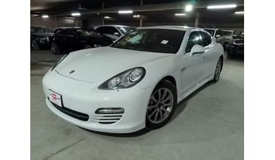 Porsche Panamera 4S