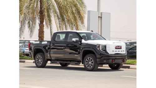 GMC Sierra AT4 4WD CrewCab.