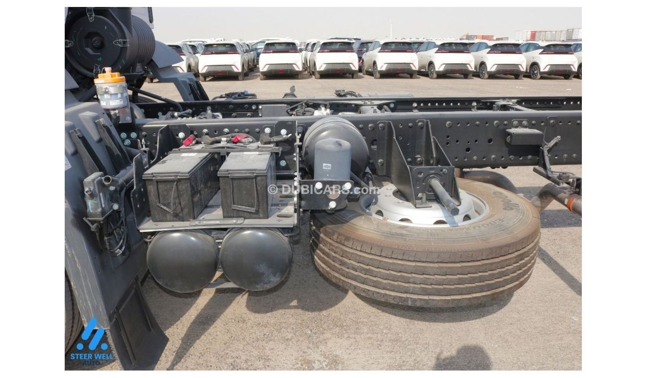 ميتسوبيشي فوسو FJ 12 ton chassis 6 Cylinder Turbo DIESEL / export