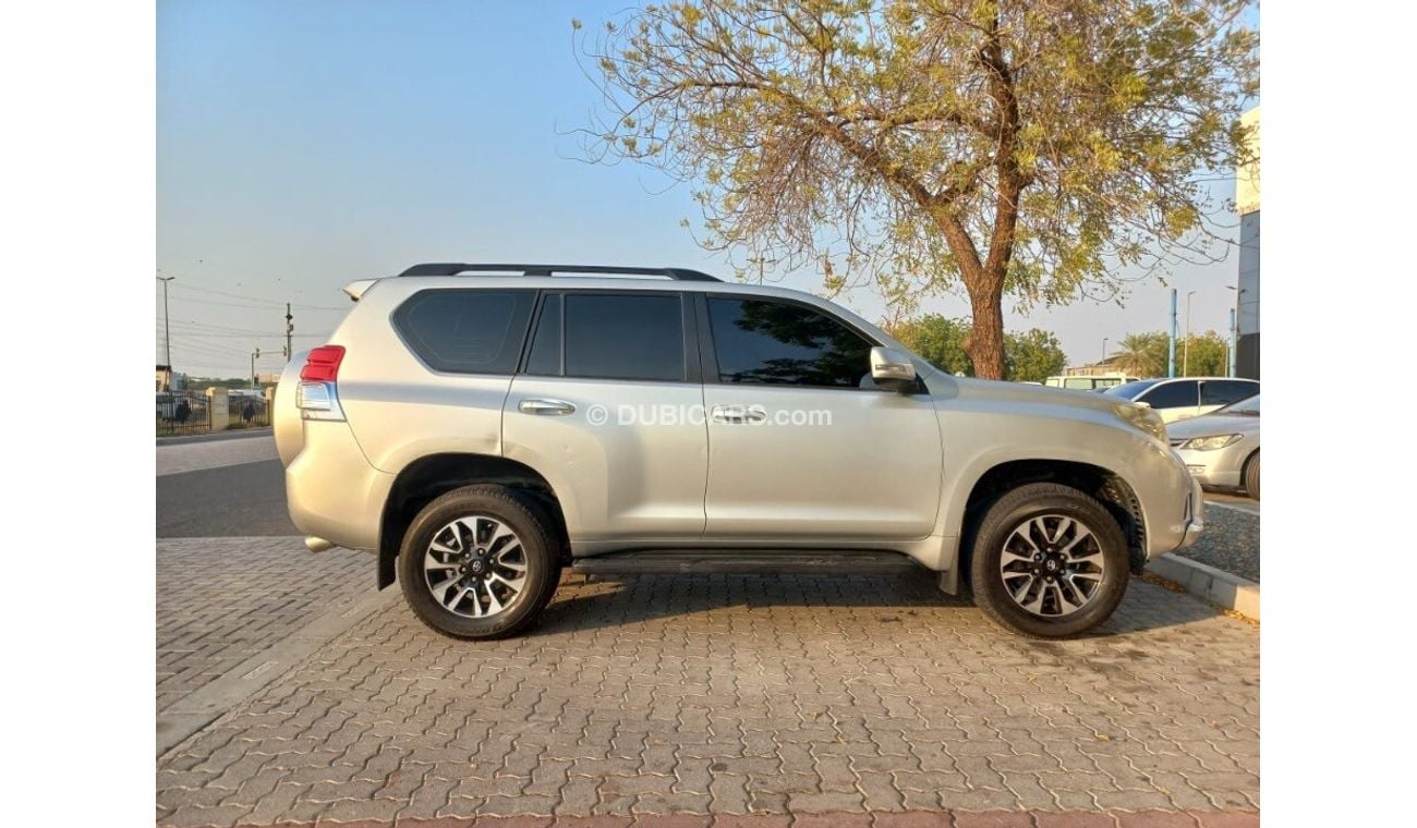 Toyota Prado Full options with sunroof