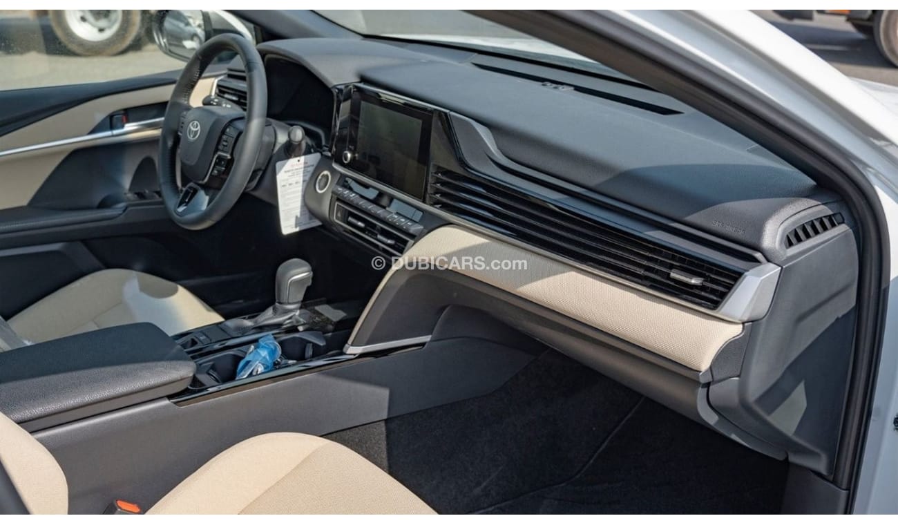 تويوتا كامري 2025 Toyota Camry LE facelift 2.5L Petrol AT with Sunroof - GCC (Export price)