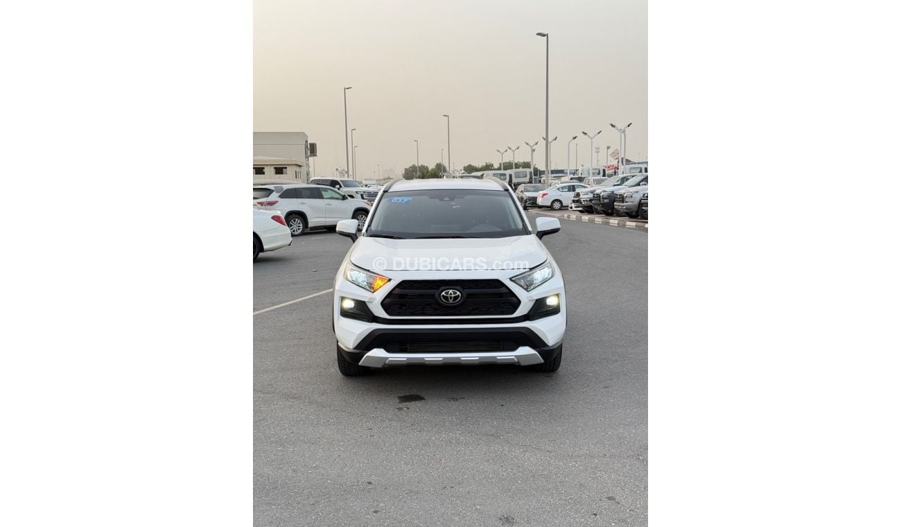 Toyota RAV4 2020 LE KEY START 4x4 CANADA SPEC