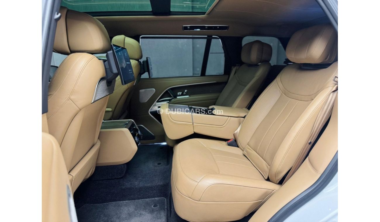 Land Rover Range Rover Autobiography LWB | 2022 | GCC Specs | Full Options | AlTayer Warranty & Service