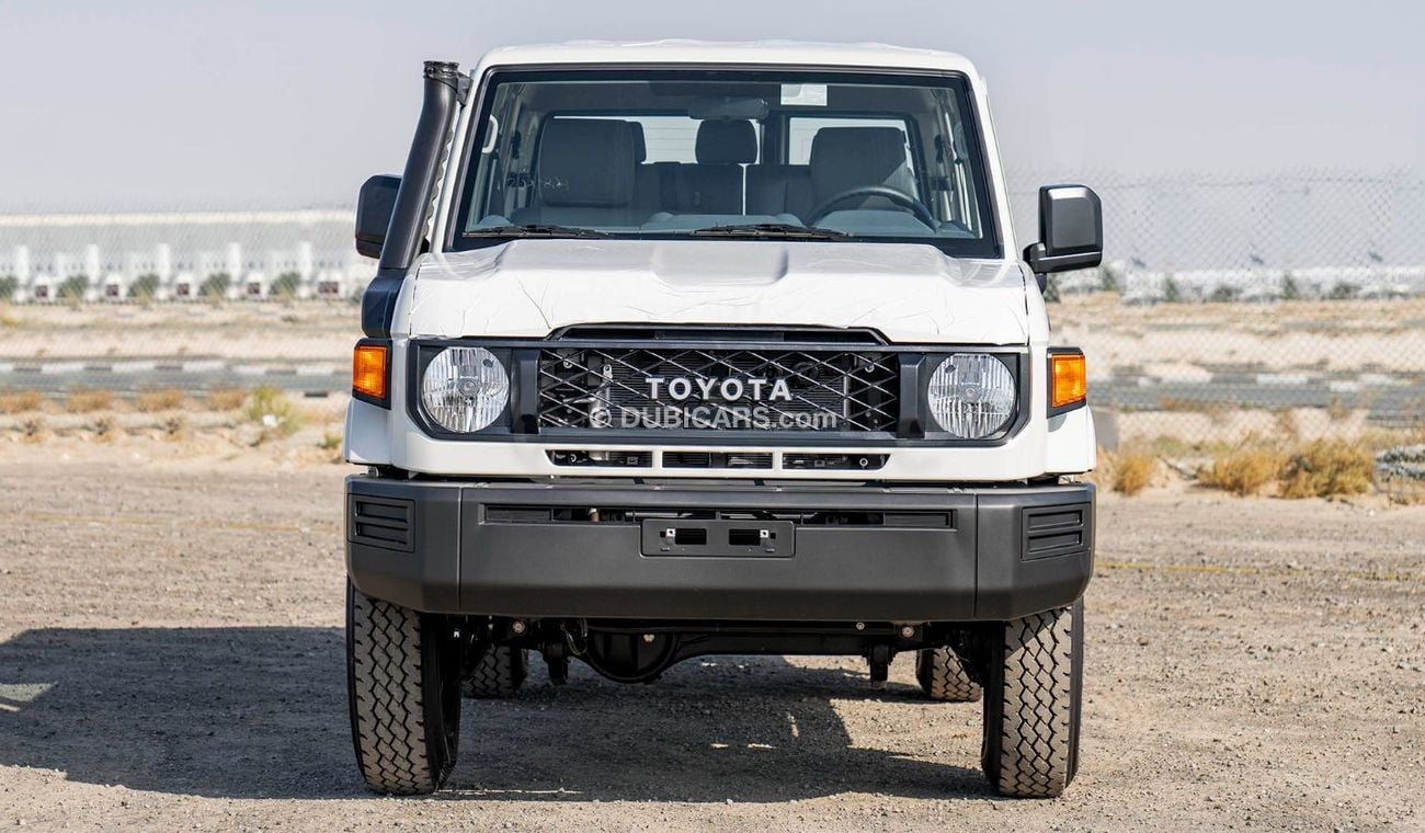 تويوتا لاند كروزر هارد توب Toyota Land Cruiser Hard Top LC76 4.2L Diesel V6 MY2024 For Export Only