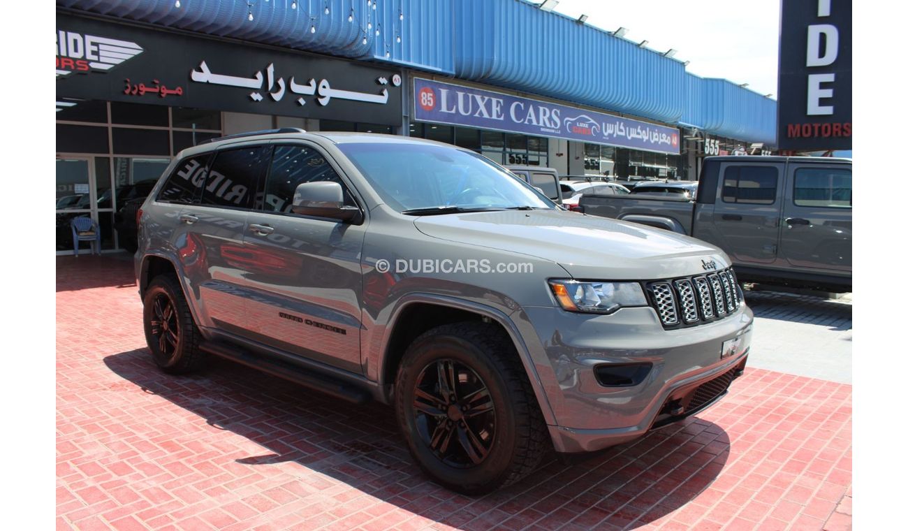 Jeep Grand Cherokee LAREDO