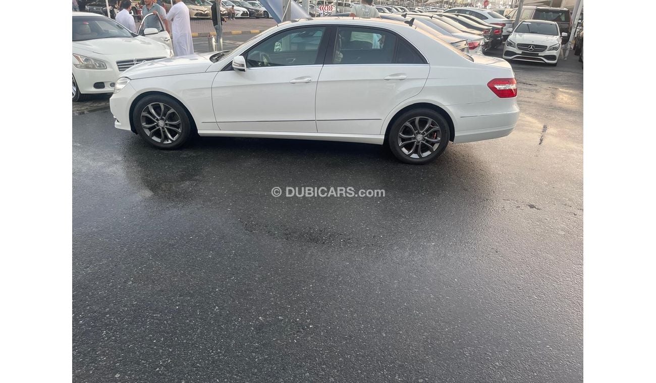 مرسيدس بنز E300 Avantgarde Mercedes E300 AMG_Gulf_2013_excellent condition_Full option