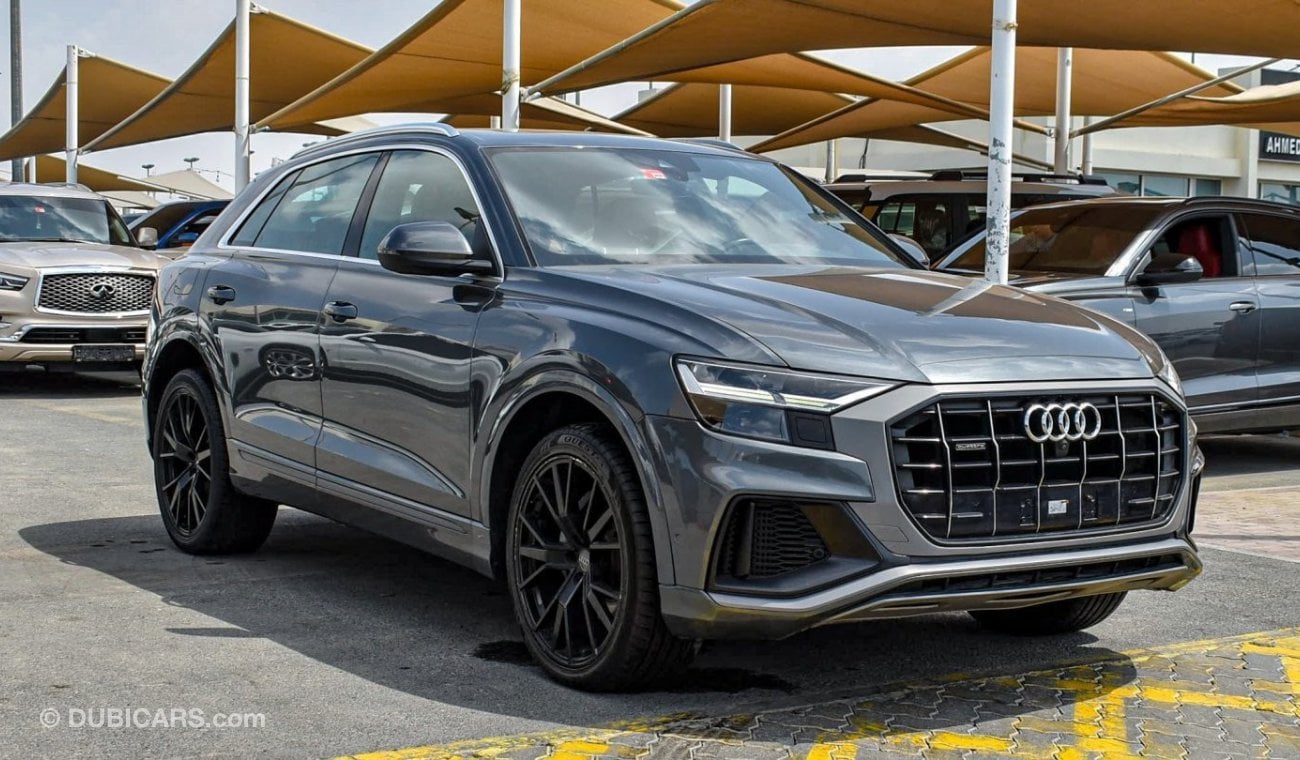 Audi Q8 S Line