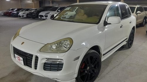 Porsche Cayenne GTS PORSCHE CAYENNE GTS 4.8L 2008 WITH SUNROOF, BOSE SOUND SYSTEM, AND MORE..