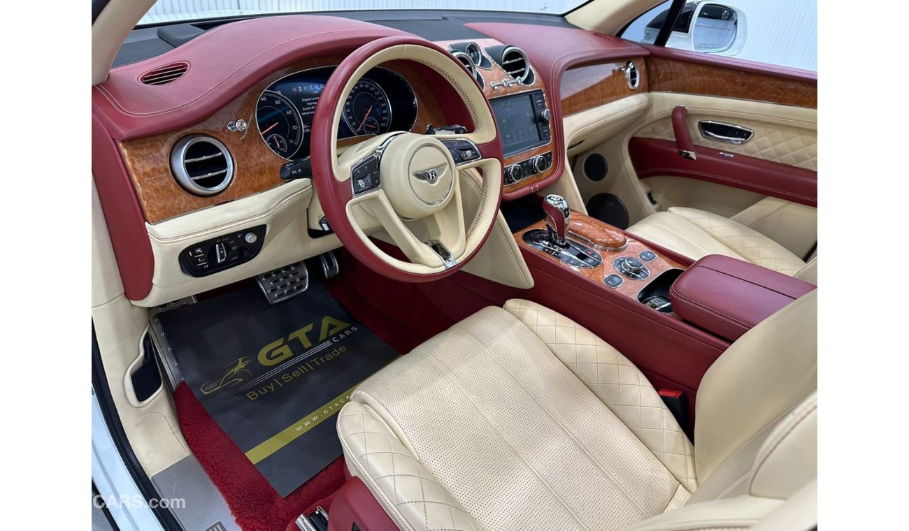 بنتلي بينتايجا 2017 Bentley Bentayga W12, 1 Year Unlimited KM Warranty, Full Service History, GCC