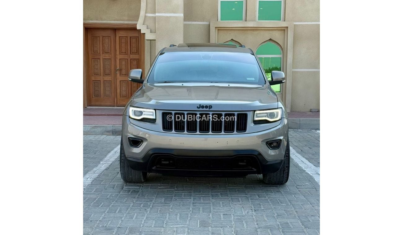 Jeep Grand Cherokee بحالة ممتازة