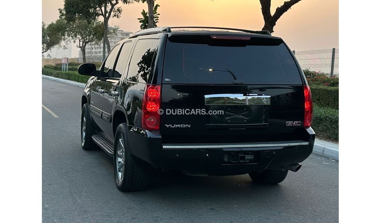 GMC Yukon Denali