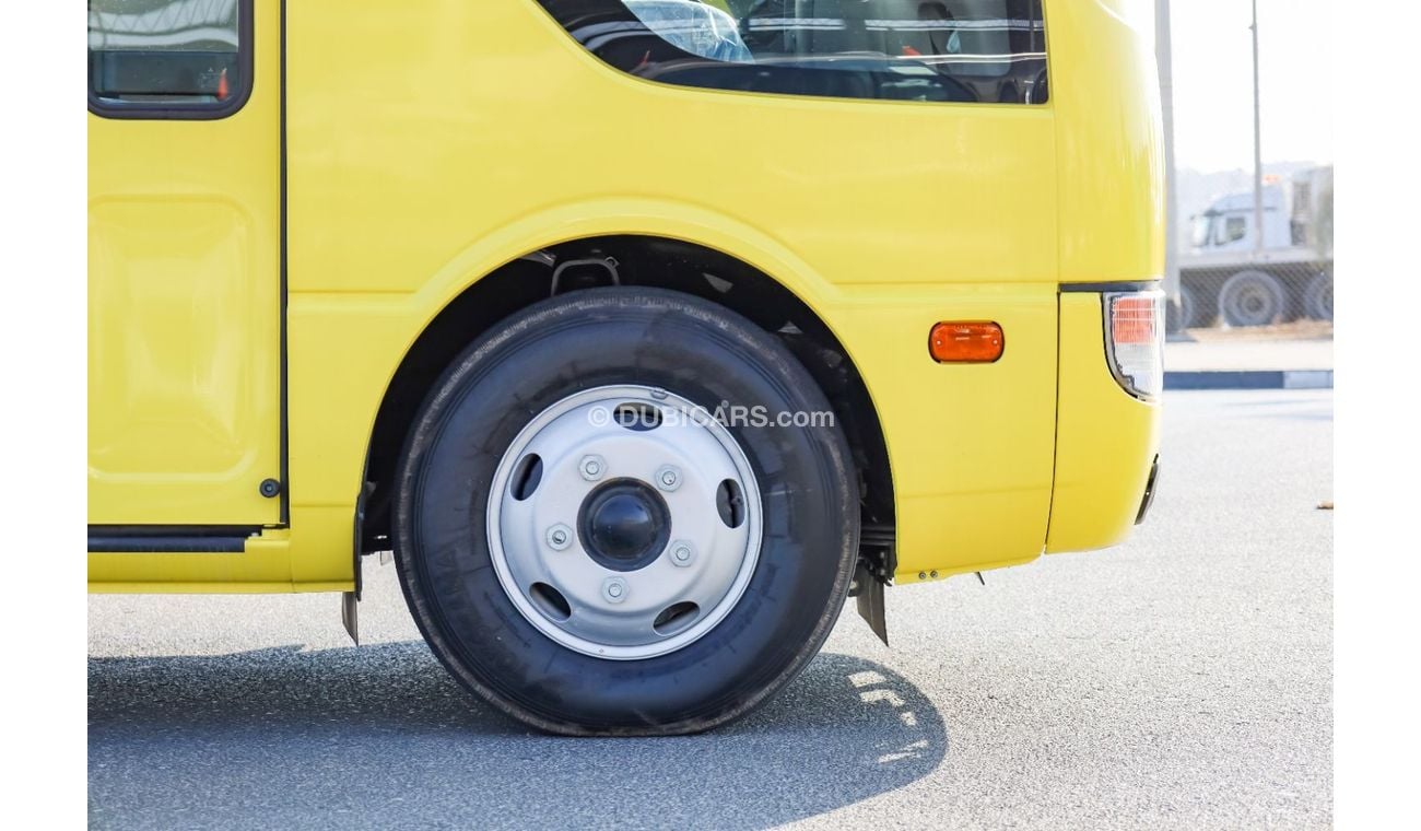 ميتسوبيشي روزا Bus 26 Seater JL Wheelbase Euro 5 4 Cylinder with tubeless tires / book now!