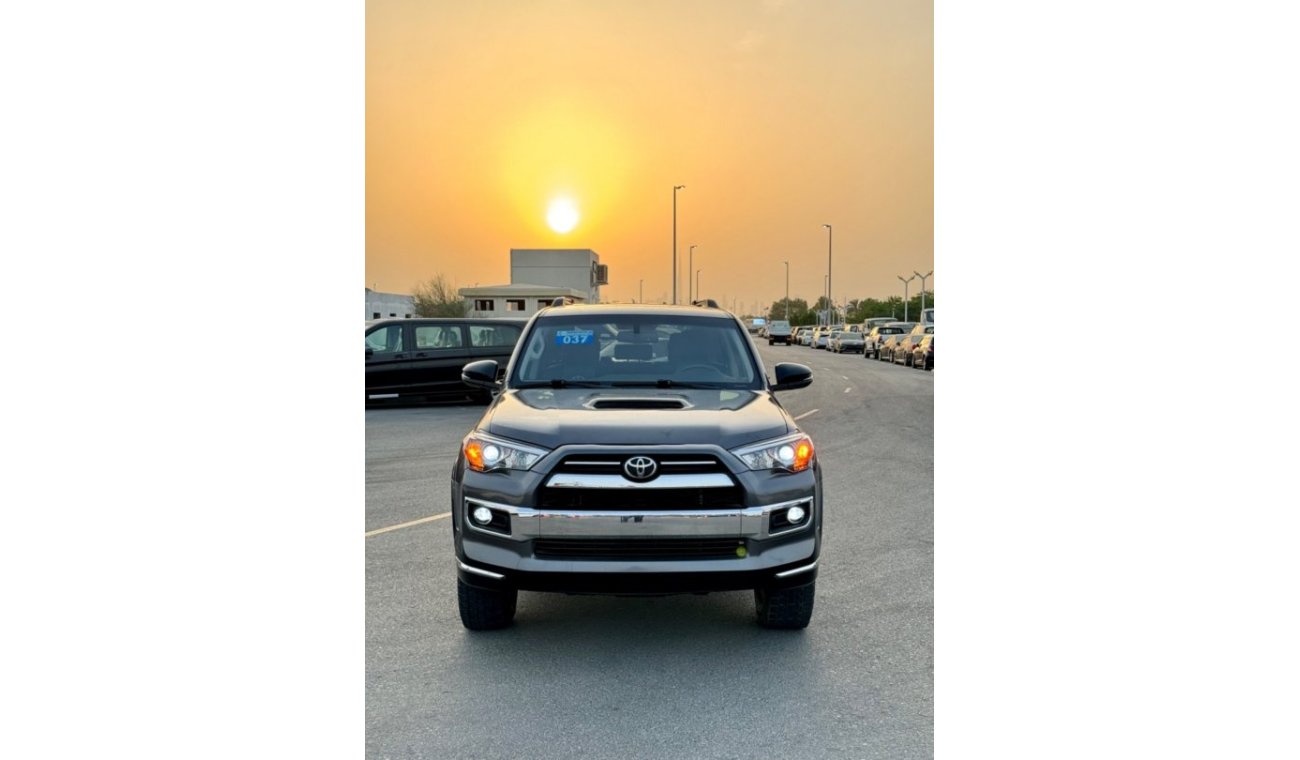 تويوتا Runner4 2019 SR5 PREMIUM SUNROOF 4x4 FULL OPTION US SPEC