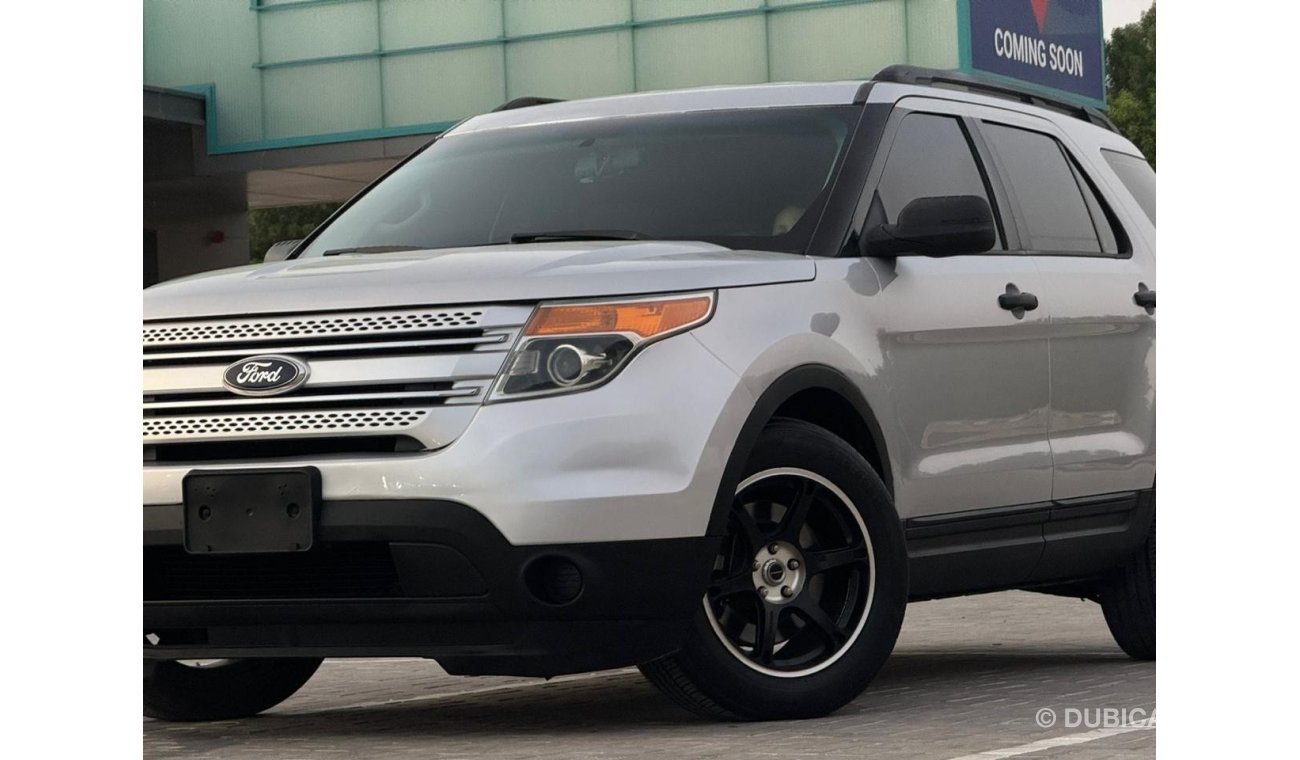 Ford Explorer Std In excellent condition and requires no expenses