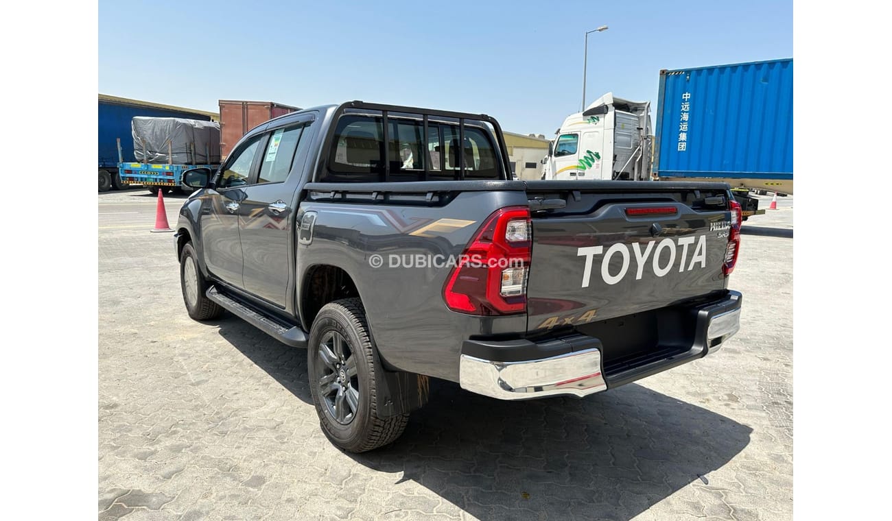 Toyota Hilux 2024 Toyota hilux  , 2.7L , manual transmission, 4WD, Push start, back camera,