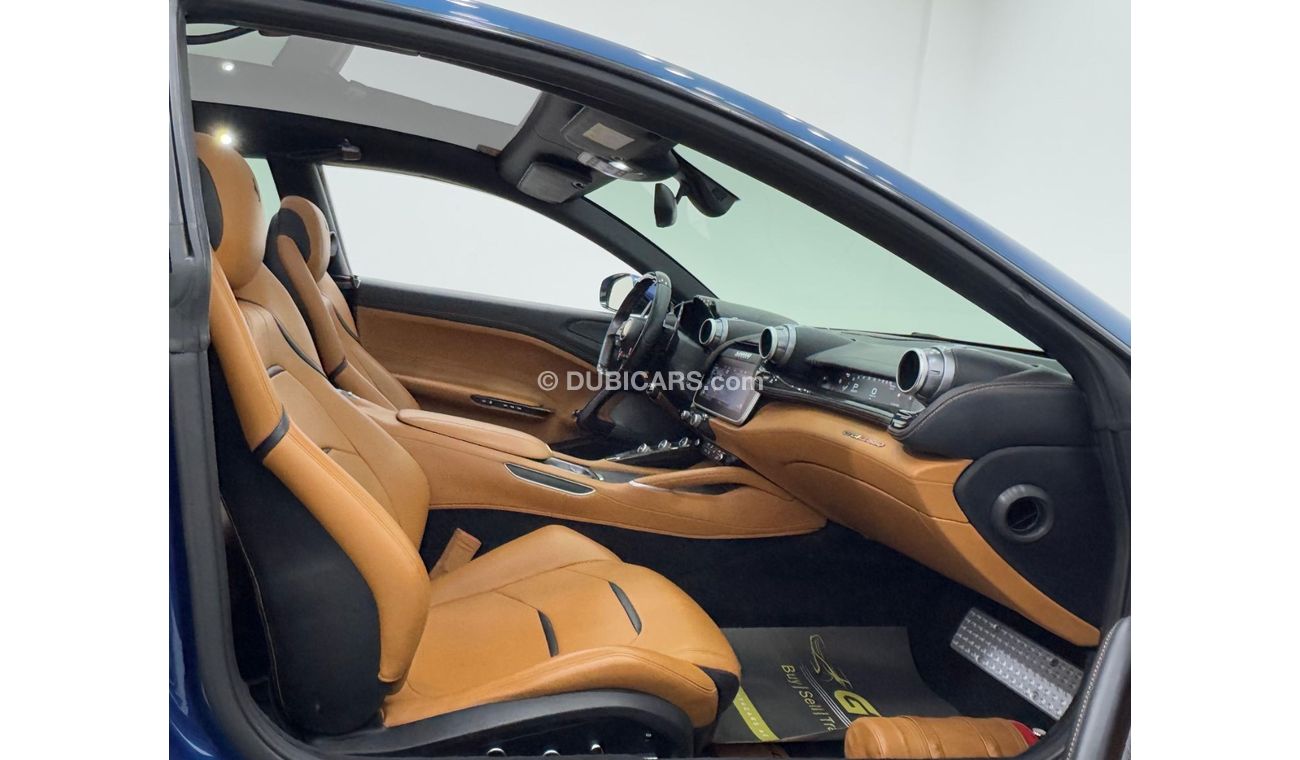 فيراري GTC4Lusso 2019 Ferrari GTC4 Lusso V12, Warranty, Full Ferrari Service History, Low Kms, GCC