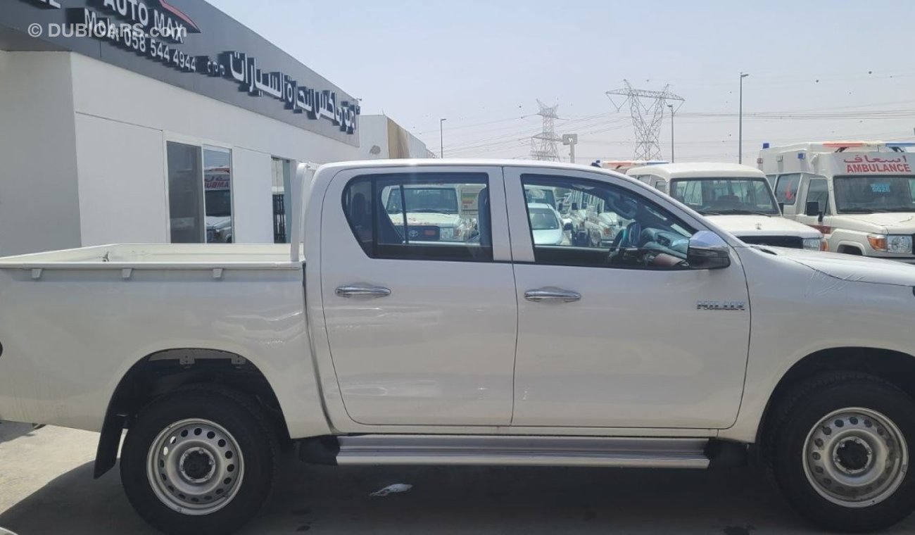 تويوتا هيلوكس TOYOTA HILUX DOUBLE CABIN 2.7L AT PETROL MODEL YEAR 2024 COLOR WHITE