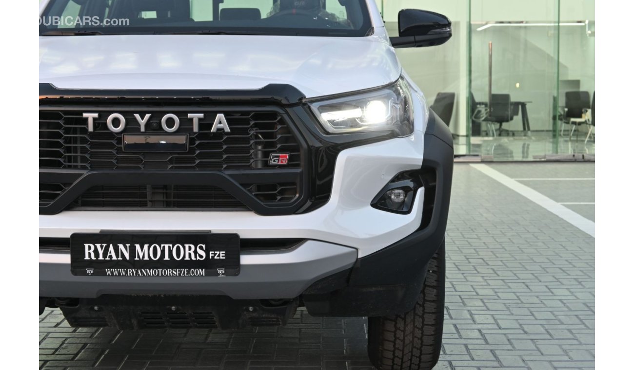 تويوتا هيلوكس Toyota Hilux GR-Sport 4.0L V6 Petrol 4WD, Automatic, Pick-up Dual Cabin