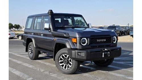 تويوتا لاند كروزر هارد توب 2025 TOYOTA LAND CRUISER 76 HARDTOP SDLX V6 4.0L PETROL 4WD 5-SEATER AT