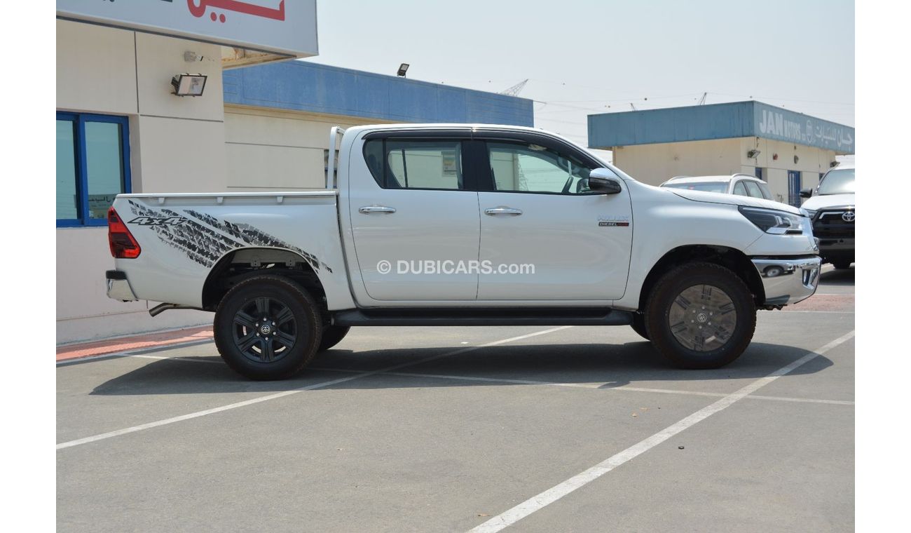 Toyota Hilux TOYOTA HILUX 2.4 L MT FULL OPTION WHITE 2022