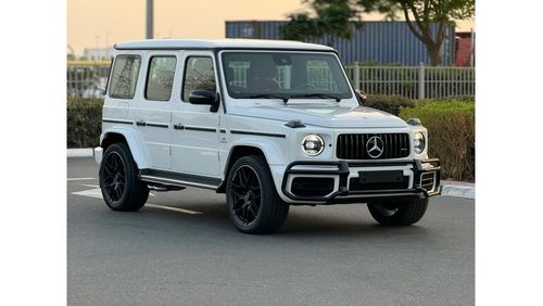 Mercedes-Benz G 63 AMG Premium + GCC SPEC UNDER WARRANTY AND SERVICE