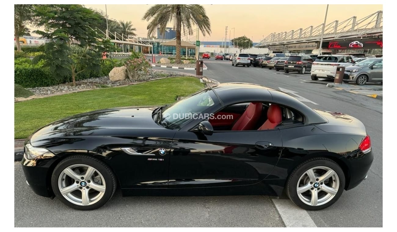 BMW Z4 sDrive 18i BMW Z4 2015 GCC 2.0L S DRIVE 18i CONVERTIBLE LOW MILEAGE IN PERFECT CONDITION