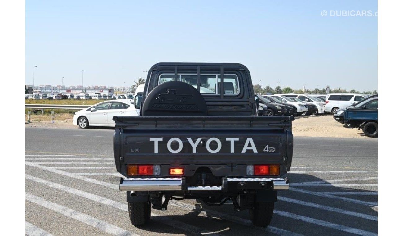 Toyota Land Cruiser Pick Up 2024 TOYOTA LAND CRUISER 79 SINGLE CAB PICKUP SDLX 2.8L TURBO DIESEL 4WD AT