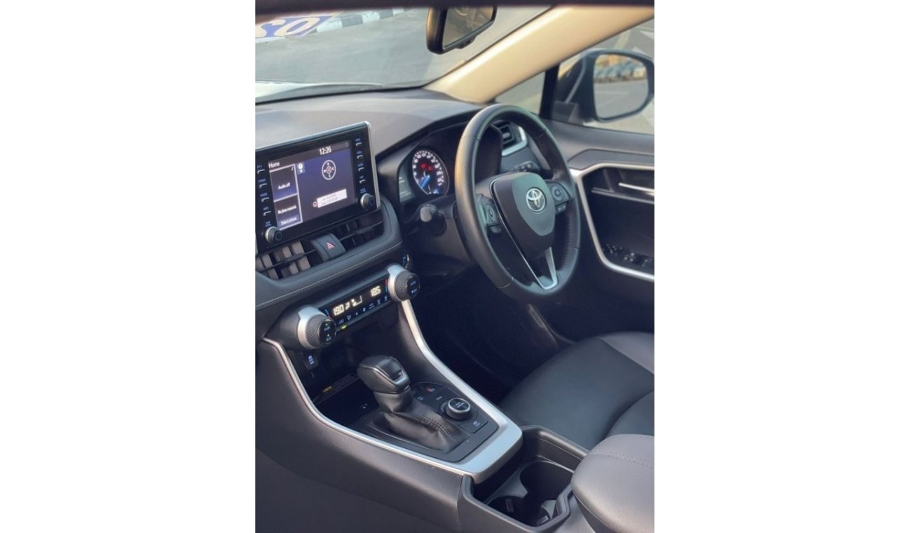 تويوتا راف ٤ *Offer*2021 Toyota RAV4 Hybrid - 2.5L V4 - Right Hand Drive - Japan Specs --UAE PASS