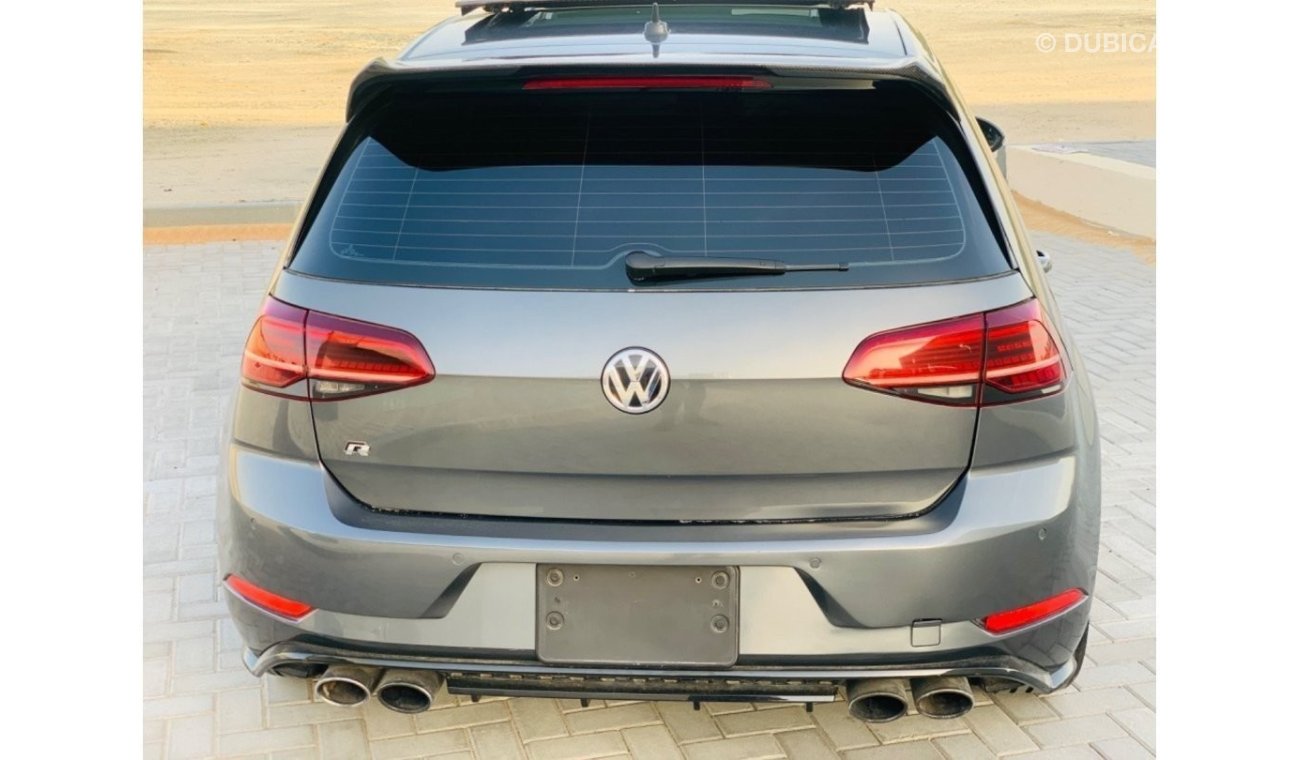 Volkswagen Golf R