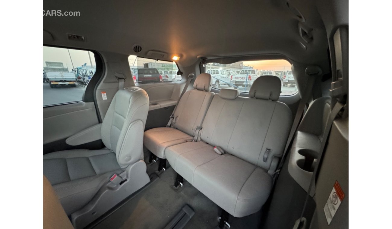 Toyota Sienna 2019 XLE SUNROOF 4x4 FULL OPTION US SPEC