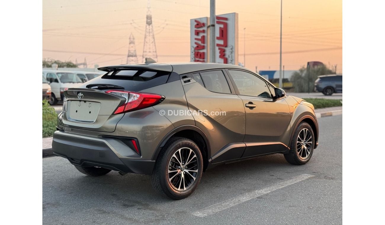 Toyota CHR TOYOTA C-HR 2021