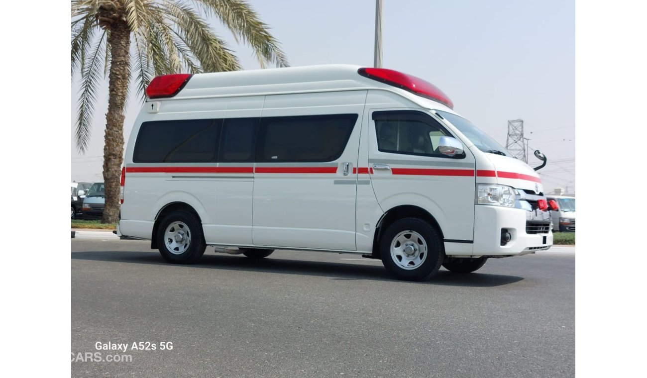 Toyota Hiace Toyota Hiace TOYOTA AMBULANCE (VAN) -2015-CC 2700 PETROL RHD AUTO