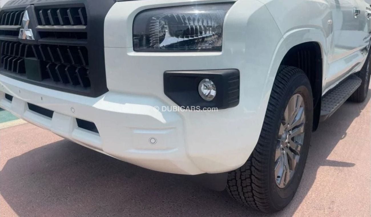 ميتسوبيشي L200 L200 GLX AT FULL OPTION DIESEL