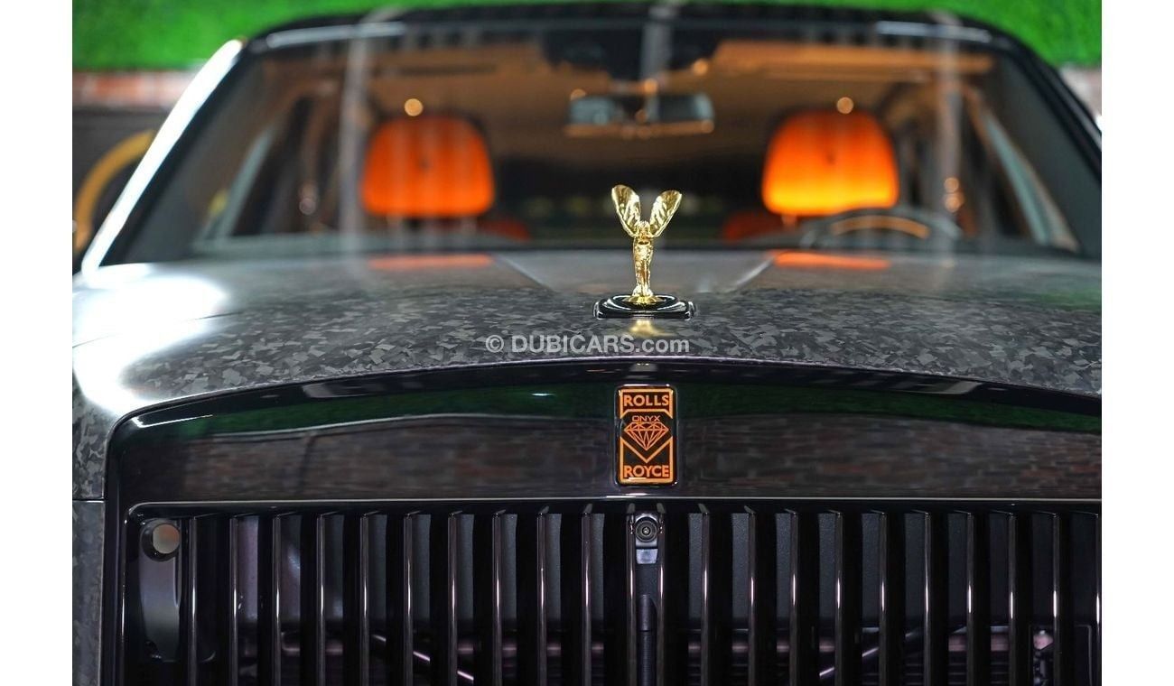 Rolls-Royce Onyx Cullinan | GOLD SPIRIT OF ECSTASY | 3-YEAR WARRANTY AND SERVICE