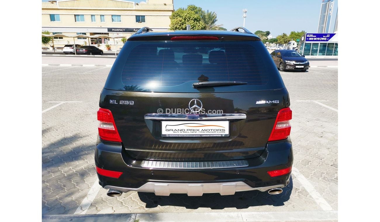 مرسيدس بنز ML 320 Mercedes ML350 V6 3.5 2011 Model GCC Specs