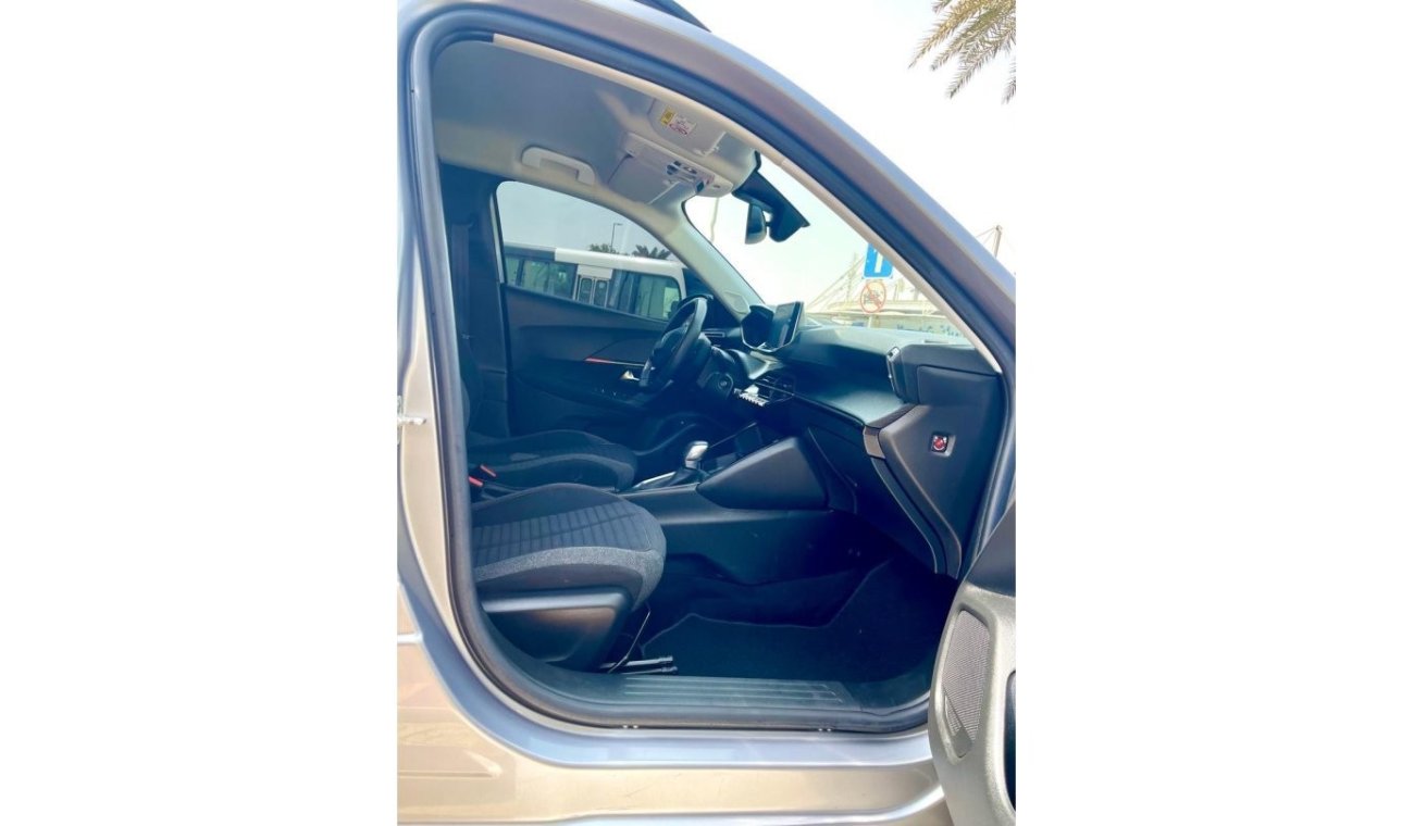 بيجو 2008 Peugeot 2008 1.6L 2022 Model GCC