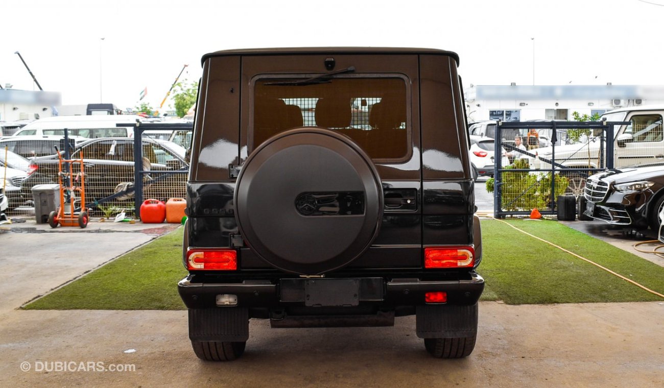 مرسيدس بنز G 550