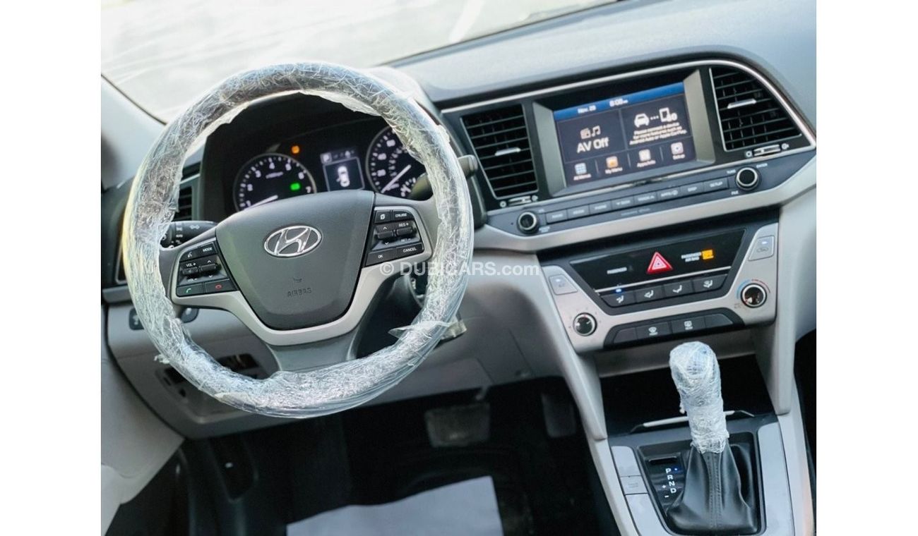 Hyundai Elantra GL 2.0L USA specs