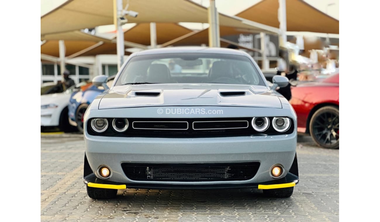 Dodge Challenger SXT For sale