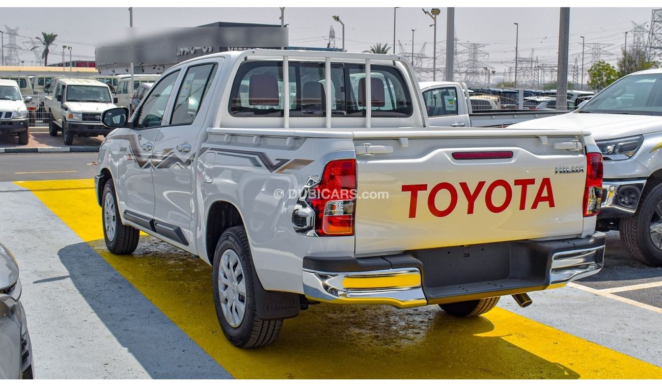 Toyota Hilux 2.7L M/T. RWD