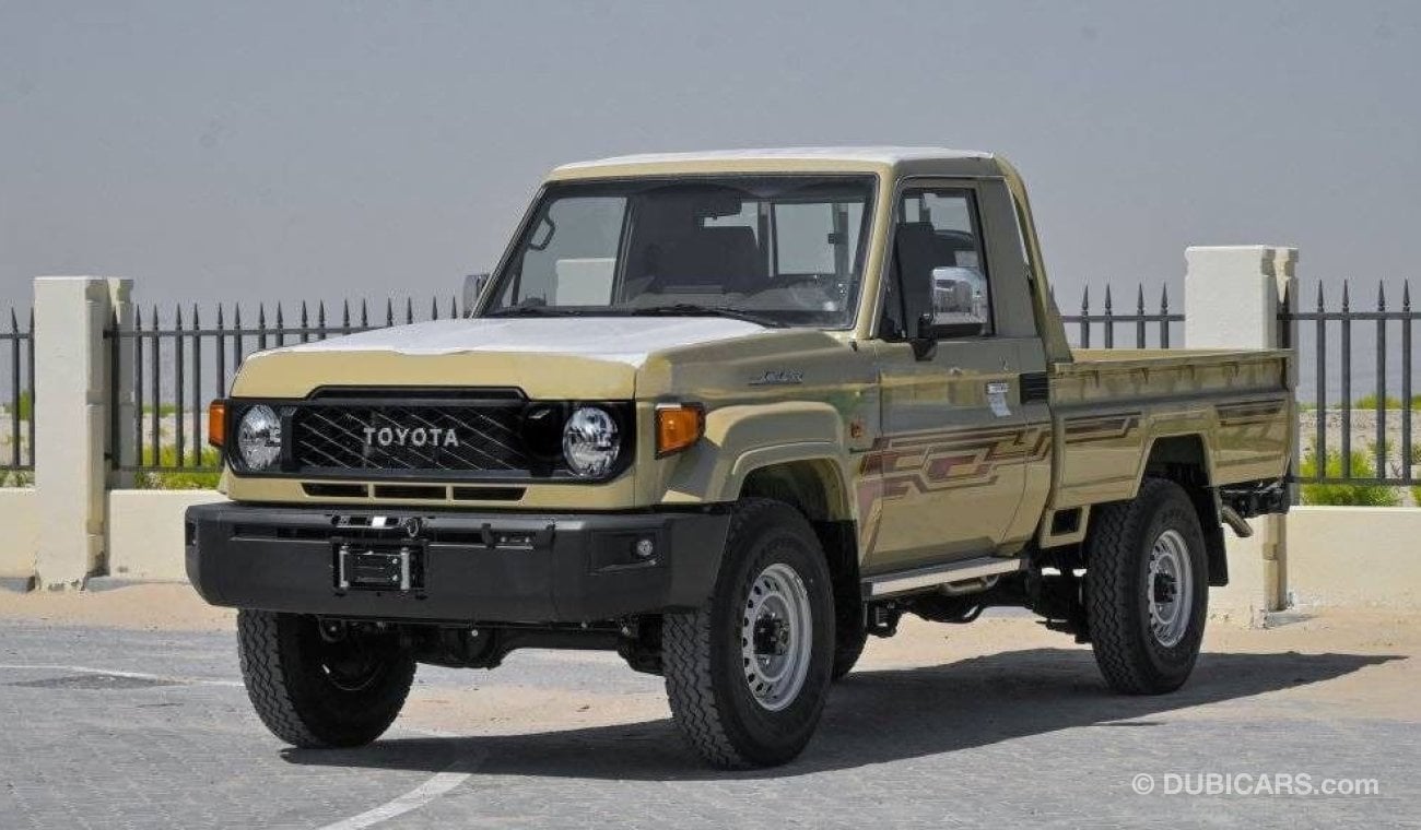 تويوتا لاند كروزر بيك آب TOYOTA LC PU SINGLE CABIN LX-G ,4.0L PETROL ,A/T,MY24