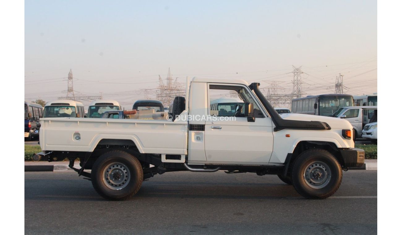 Toyota Land Cruiser Pick Up TOYOTA LANDCRUISER 79 2.8L DIESEL SINGLECAB STD E AUTO