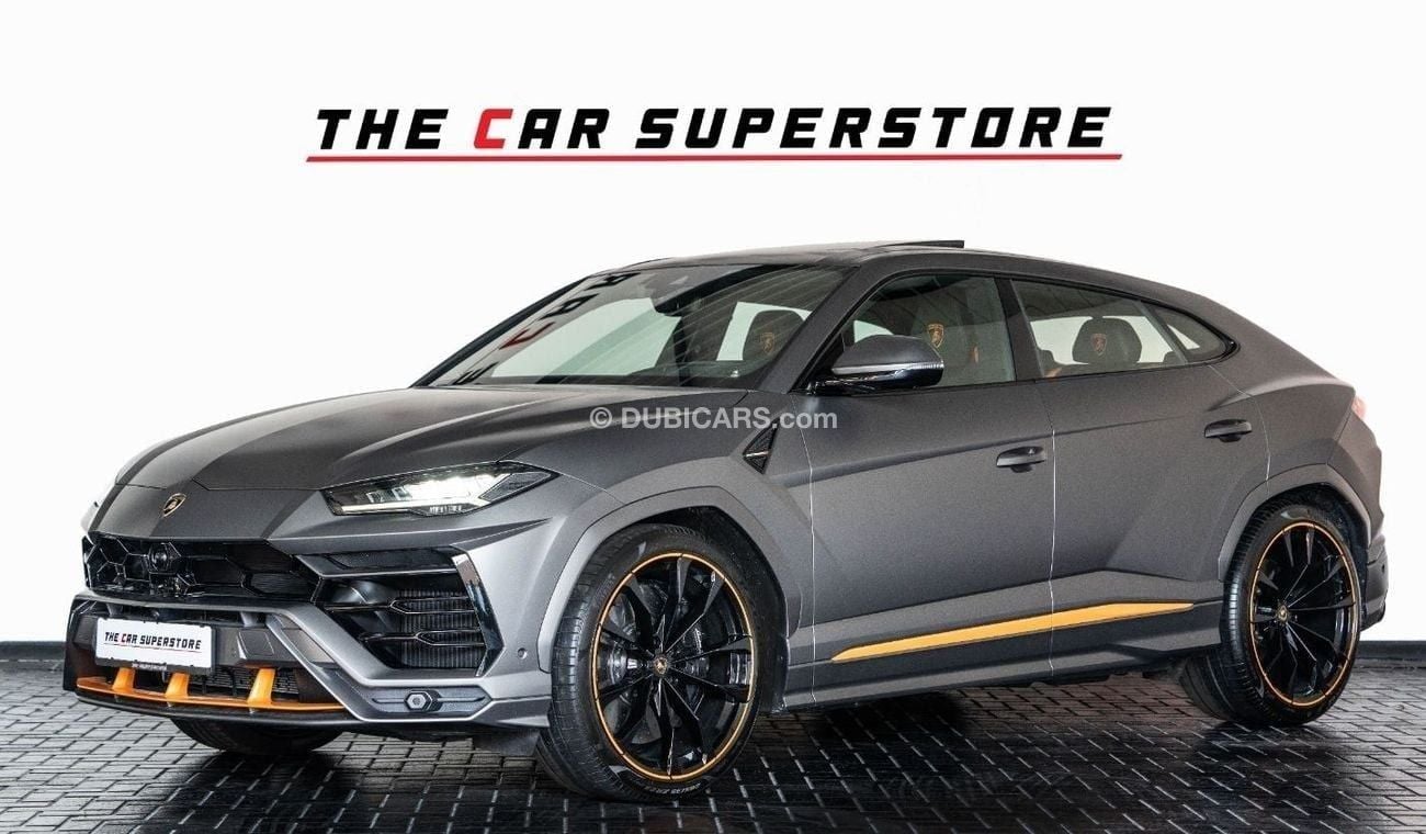 Lamborghini Urus 2022 - LAMBORGHINI URUS CAPSULE EDITION - SPECIAL PAINT - WARRANTY AVAILABLE