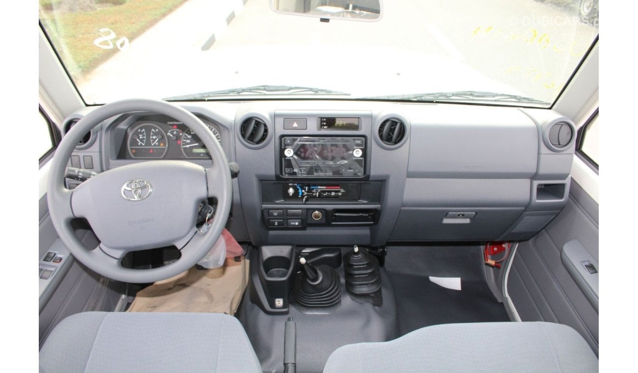 تويوتا لاند كروزر هارد توب TOYOTA LANDCRUISER 78 4.5L V8 DIESEL 9 SEATER TROOP CARRIER MANUAL