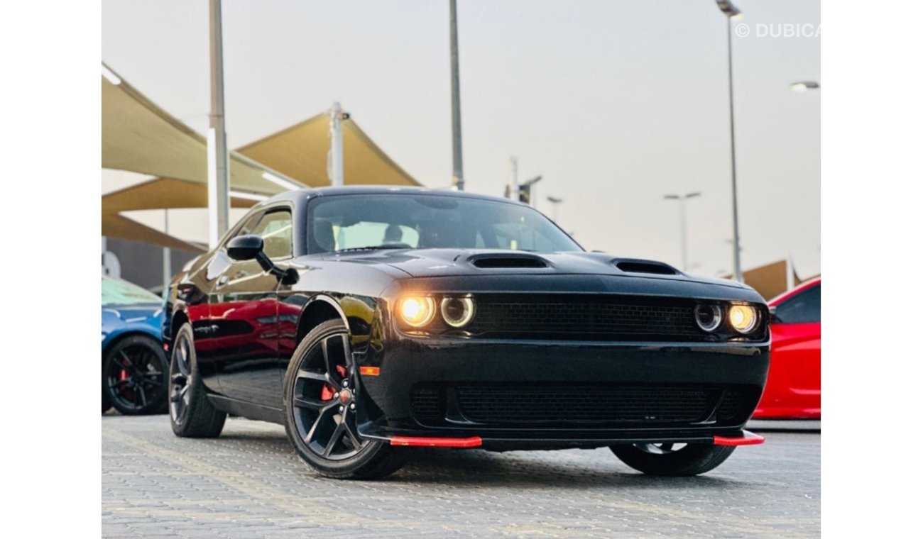 Dodge Challenger SXT For sale