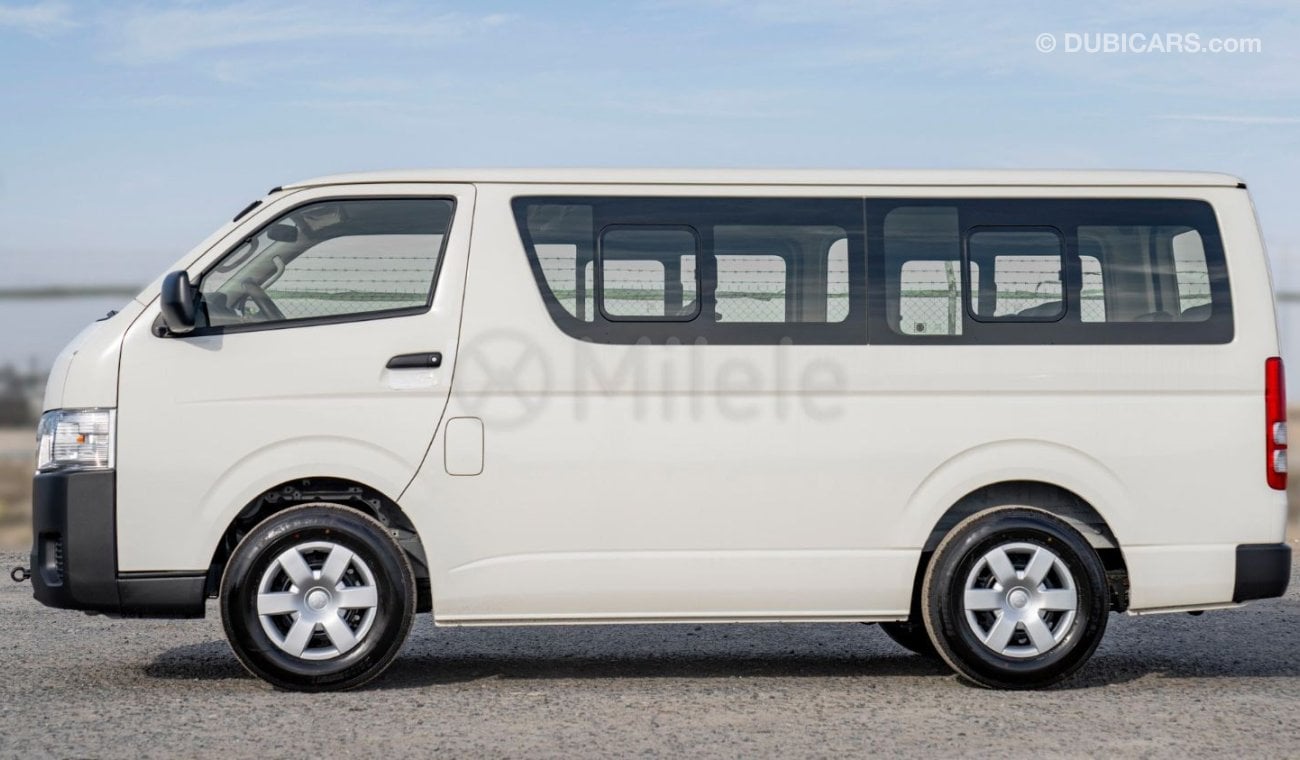 تويوتا هاياس STD 2.7L PETROL 15-SEATER: DUAL AIRBAGS, FR+RR AC, VINYL SEATS